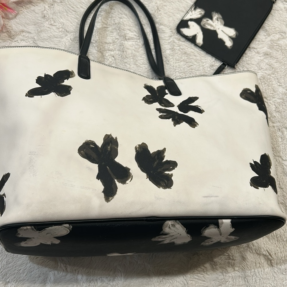 Rare MBMJ - Marc by Marc Jacobs Metropoli Unsmiley Striped Travel Tote and Pouch - Picture 4 of 16
